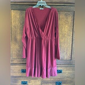 Elegant Burgundy Long Sleeve Dress